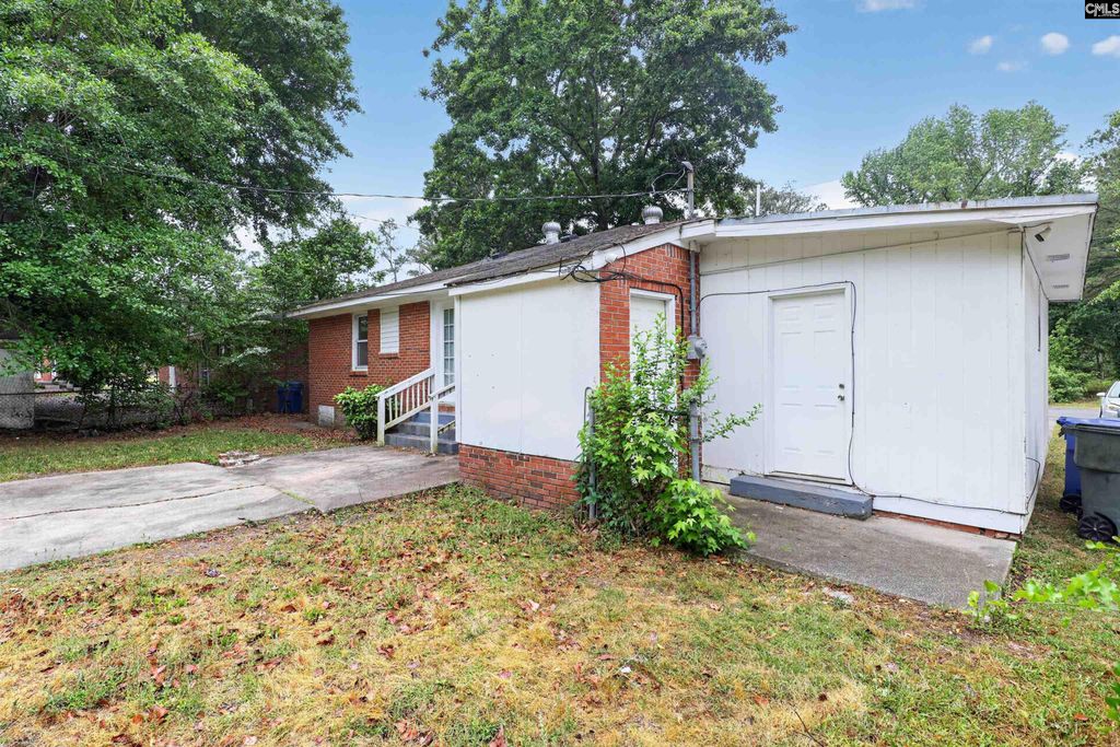 705 W Campanella Street, Columbia, SC 29203