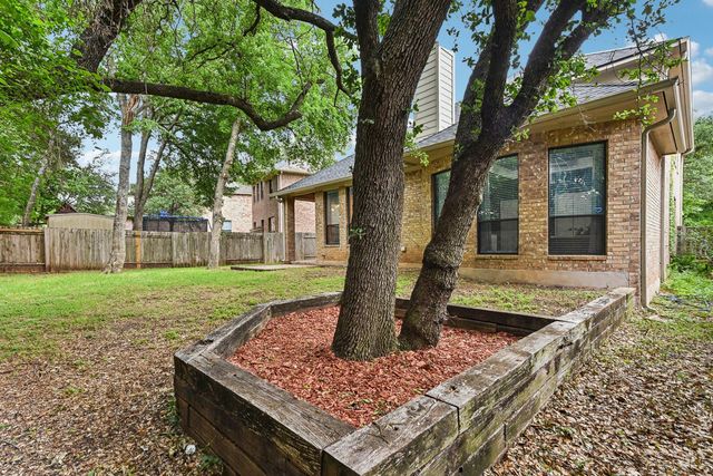 12419 Enchanted Forest DR, Austin, TX 78727