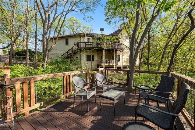 7206 Larson Avenue, Kansas City, MO 64133