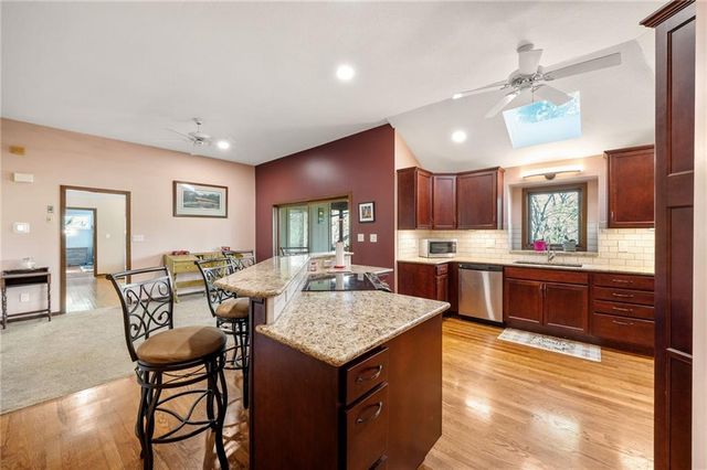 7206 Larson Avenue, Kansas City, MO 64133