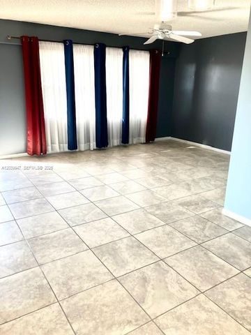 850 SW 133 Terrace 411B, Pembroke Pines, FL 33027