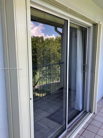 850 SW 133 Terrace 411B, Pembroke Pines, FL 33027