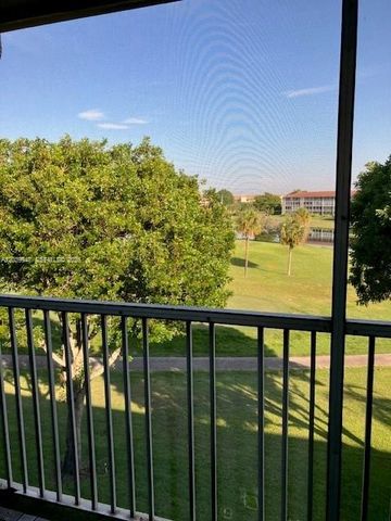 850 SW 133 Terrace 411B, Pembroke Pines, FL 33027
