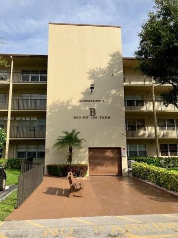 850 SW 133 Terrace 411B, Pembroke Pines, FL 33027