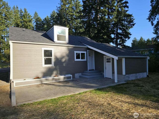 10211 NE Ogle Road, Poulsbo, WA 98370