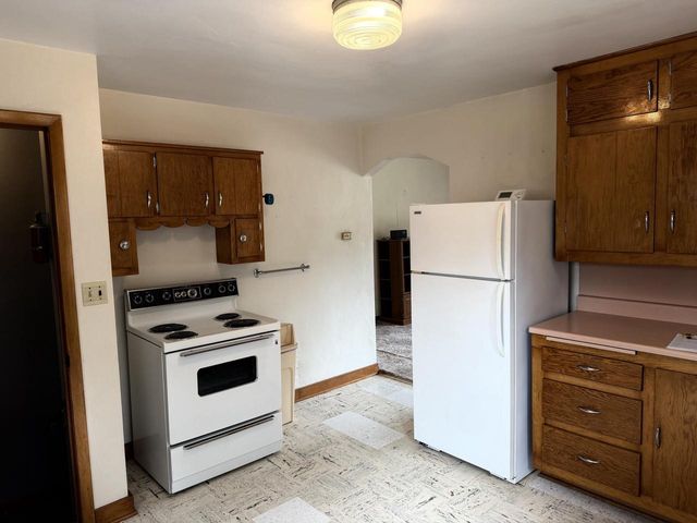 3311 Whistle LANE, Two Rivers, WI 54241