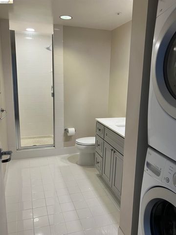 403 Main St 801N, San Francisco, CA 94105