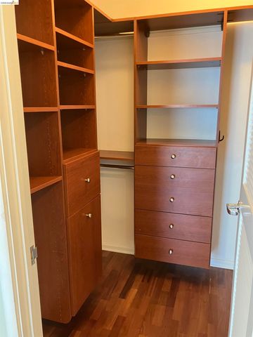 403 Main St 801N, San Francisco, CA 94105