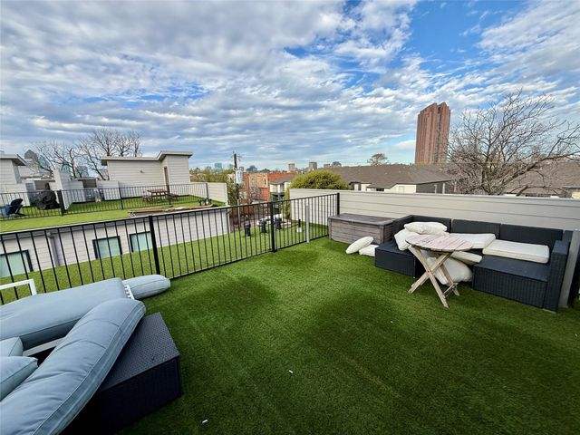 4211 Delano Place 5B, Dallas, TX 75204