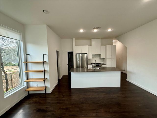 4211 Delano Place 5B, Dallas, TX 75204