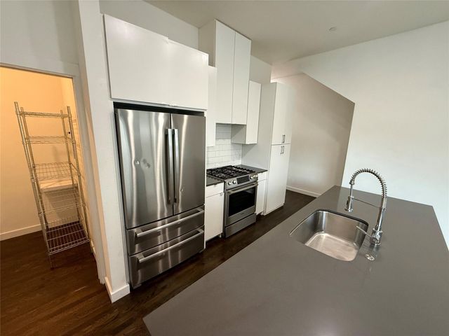 4211 Delano Place 5B, Dallas, TX 75204