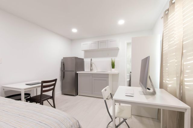 1826 Jefferson Street, Hollywood, FL 33020