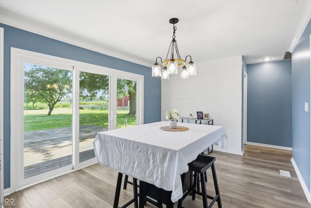 556 E 1000 N, Fortville, IN 46040
