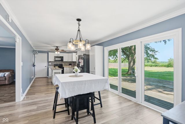 556 E 1000 N, Fortville, IN 46040