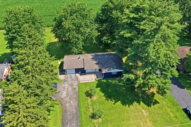 556 E 1000 N, Fortville, IN 46040