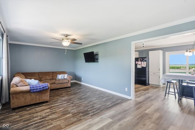 556 E 1000 N, Fortville, IN 46040