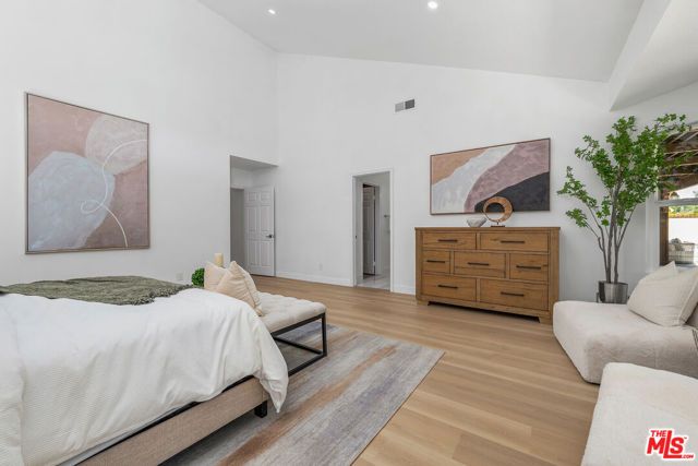 3240 Casino Drive, Thousand Oaks, CA 91362