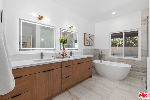 3240 Casino Drive, Thousand Oaks, CA 91362