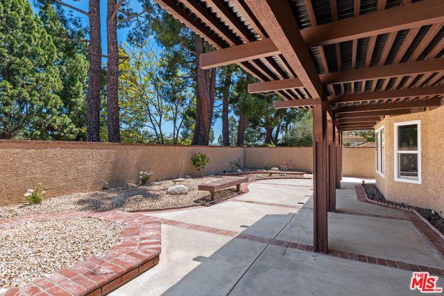 3240 Casino Drive, Thousand Oaks, CA 91362
