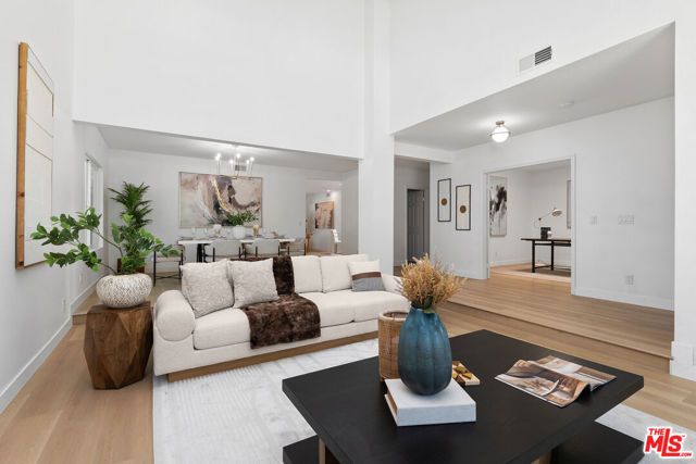3240 Casino Drive, Thousand Oaks, CA 91362