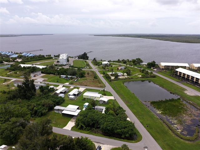 4572 STURKIE AVENUE, Port Charlotte, FL 33953