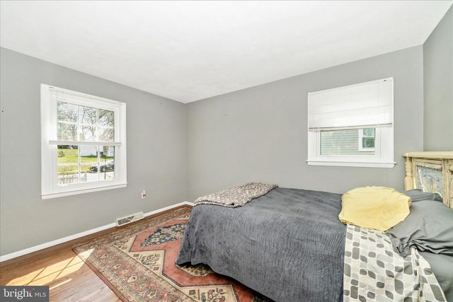 233 WINTERGREEN LN, Brunswick, MD 21716