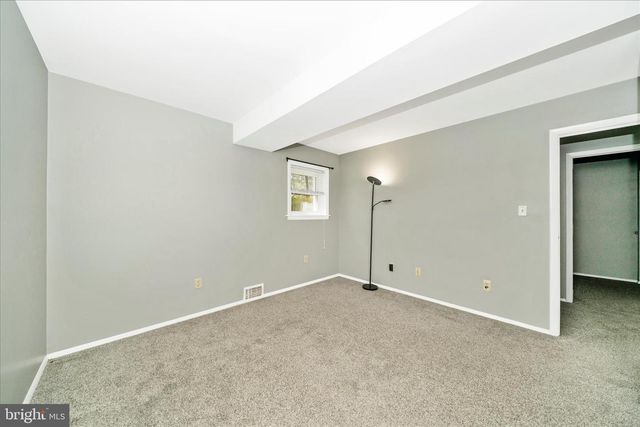 233 WINTERGREEN LN, Brunswick, MD 21716