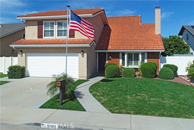 10565 Chinook Avenue, Fountain Valley, CA 92708
