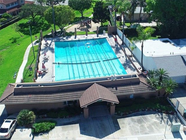 10565 Chinook Avenue, Fountain Valley, CA 92708