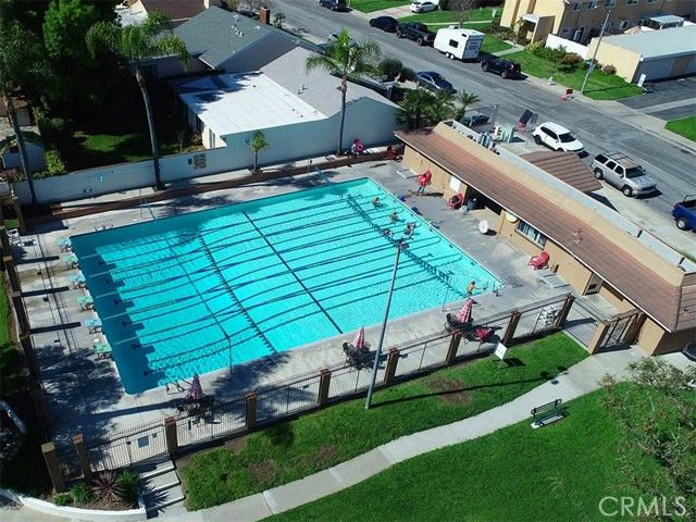 10565 Chinook Avenue, Fountain Valley, CA 92708