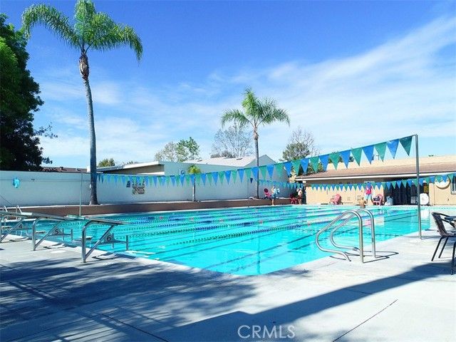 10565 Chinook Avenue, Fountain Valley, CA 92708