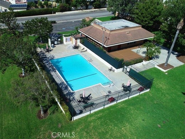 10565 Chinook Avenue, Fountain Valley, CA 92708