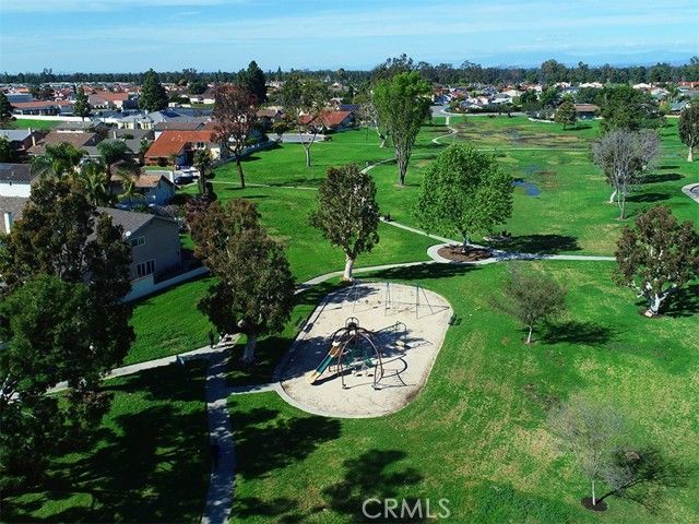 10565 Chinook Avenue, Fountain Valley, CA 92708