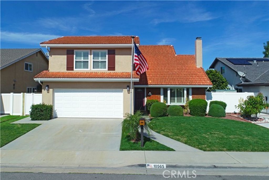 10565 Chinook Avenue, Fountain Valley, CA 92708