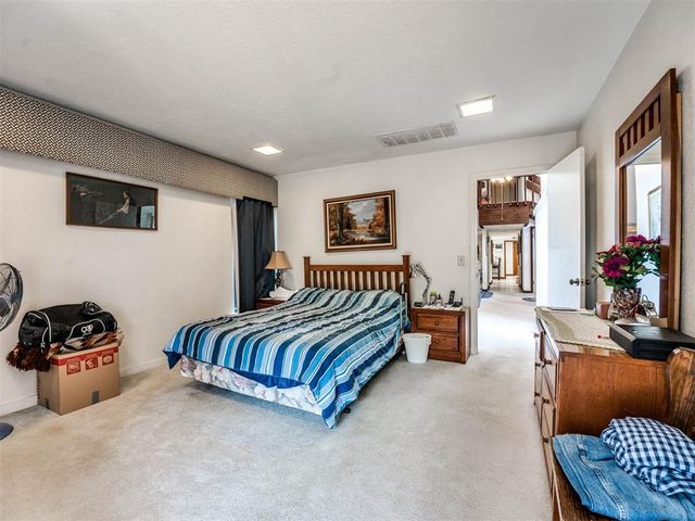 4017 Cherry Hill Lane, Oklahoma City, OK 73120