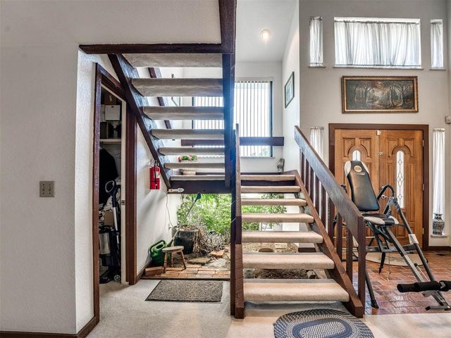 4017 Cherry Hill Lane, Oklahoma City, OK 73120