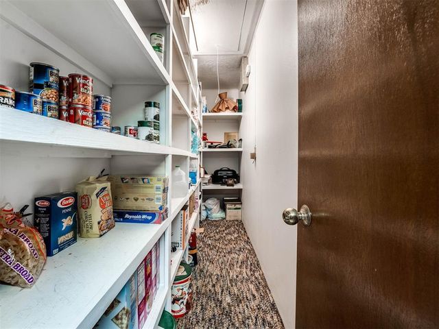 4017 Cherry Hill Lane, Oklahoma City, OK 73120