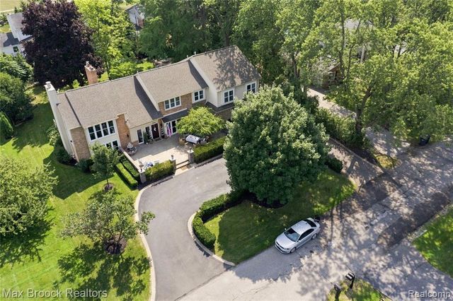 3845 Shellmarr Lane, Bloomfield Hills, MI 48302