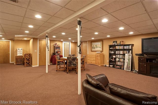 3845 Shellmarr Lane, Bloomfield Hills, MI 48302