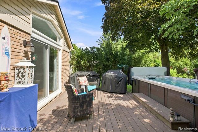 3845 Shellmarr Lane, Bloomfield Hills, MI 48302