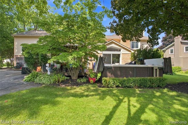 3845 Shellmarr Lane, Bloomfield Hills, MI 48302