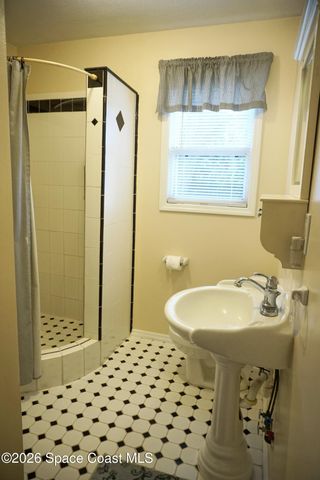 2812 Shwonda Avenue NE, Palm Bay, FL 32905