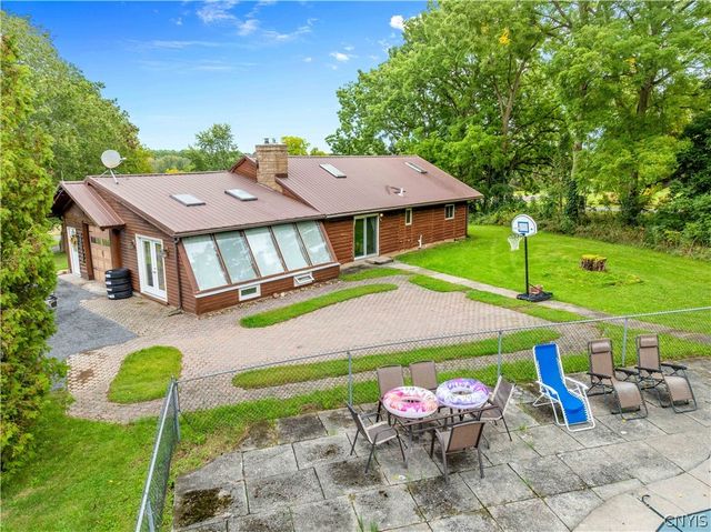 7149 East Sorrell Hill Road, Van Buren, NY 13027