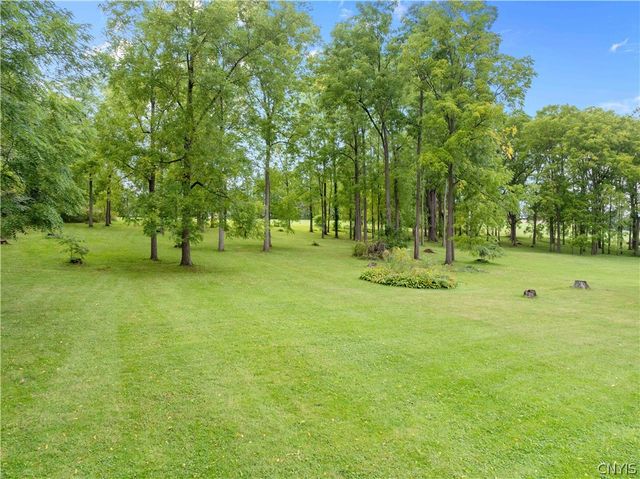 7149 East Sorrell Hill Road, Van Buren, NY 13027