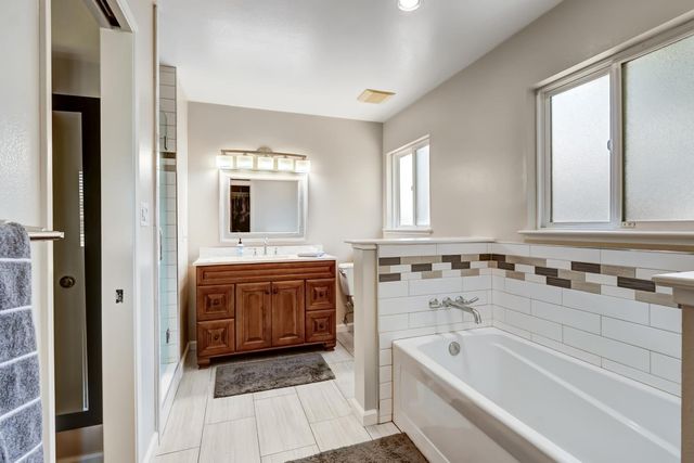 4472 Wyman Dr, Sacramento, CA 95821