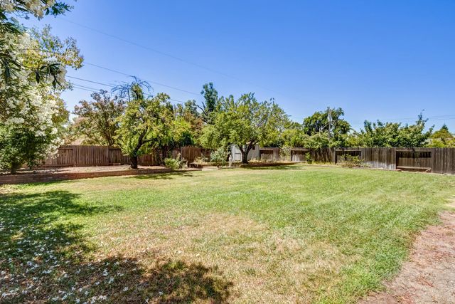 4472 Wyman Dr, Sacramento, CA 95821