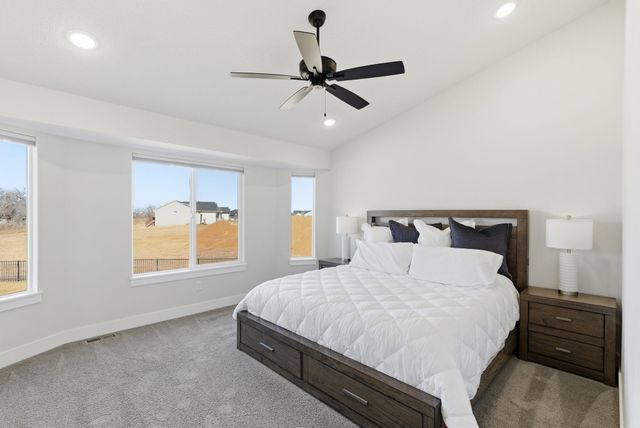 5425 N Saint Paul Ct, Wichita, KS 67204