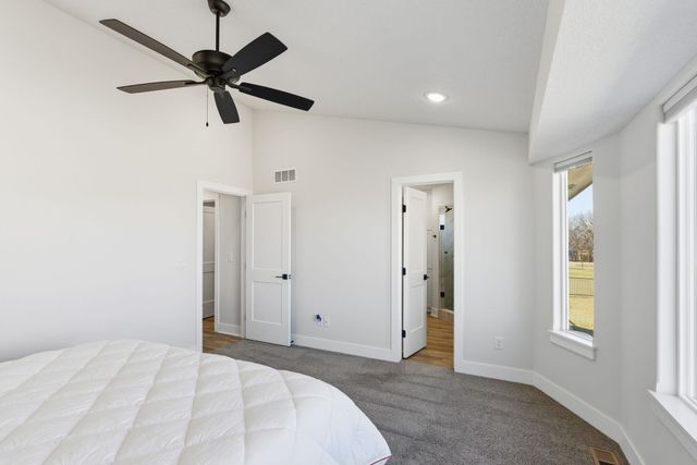 5425 N Saint Paul Ct, Wichita, KS 67204