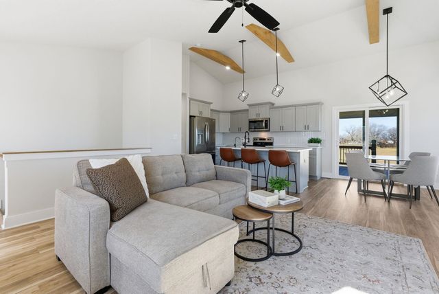 5425 N Saint Paul Ct, Wichita, KS 67204