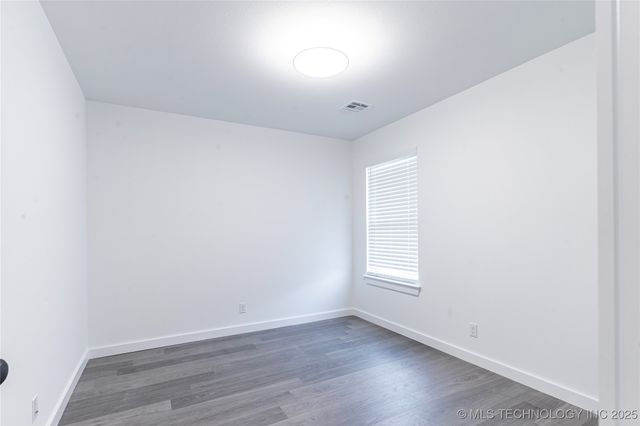 1412 E 150th Place S, Glenpool, OK 74033